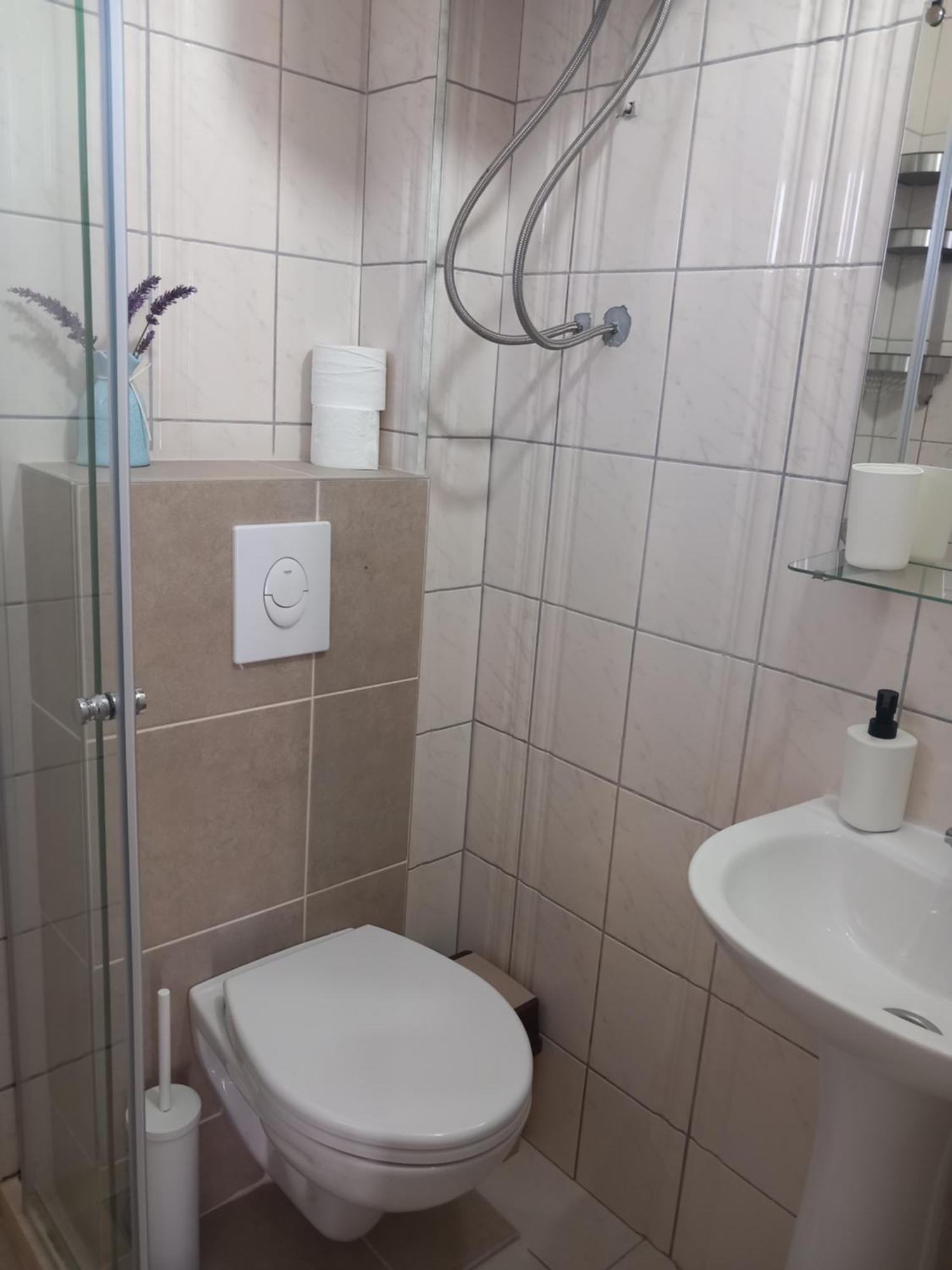 Nina Donji Stoj * Ulcinj